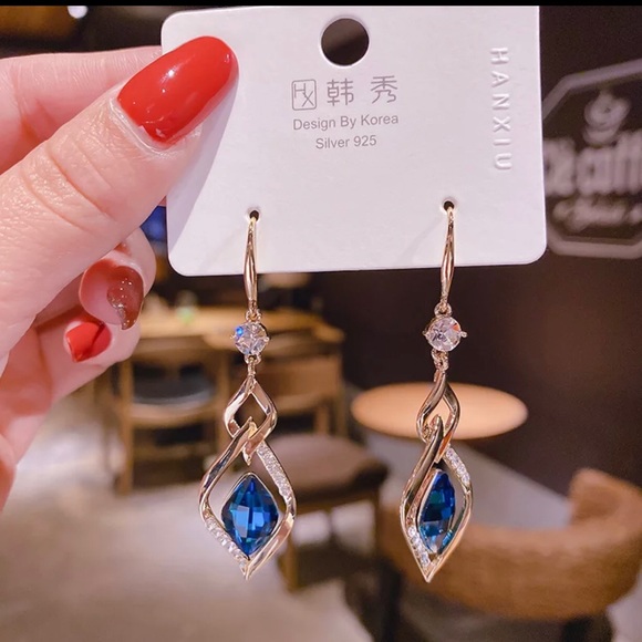 Royal Blue Crystal Geometry Shaped Dangle Earrings By Korea Designer - Picture 2 of 8